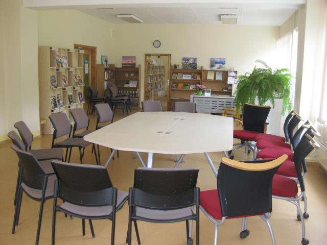 bibliotēkas lasītava